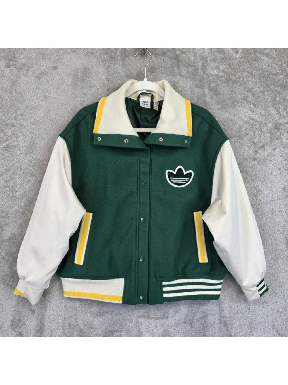Adidas Jacket Womens XL Green Varsity Letterman Snap Front Striped Trim HY4184